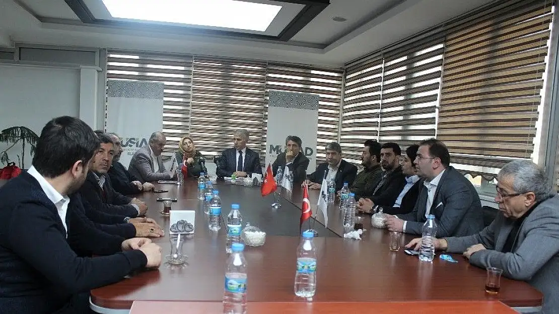'Elazığ´da İş adamlarına vizyoner liderlik eğitimi'