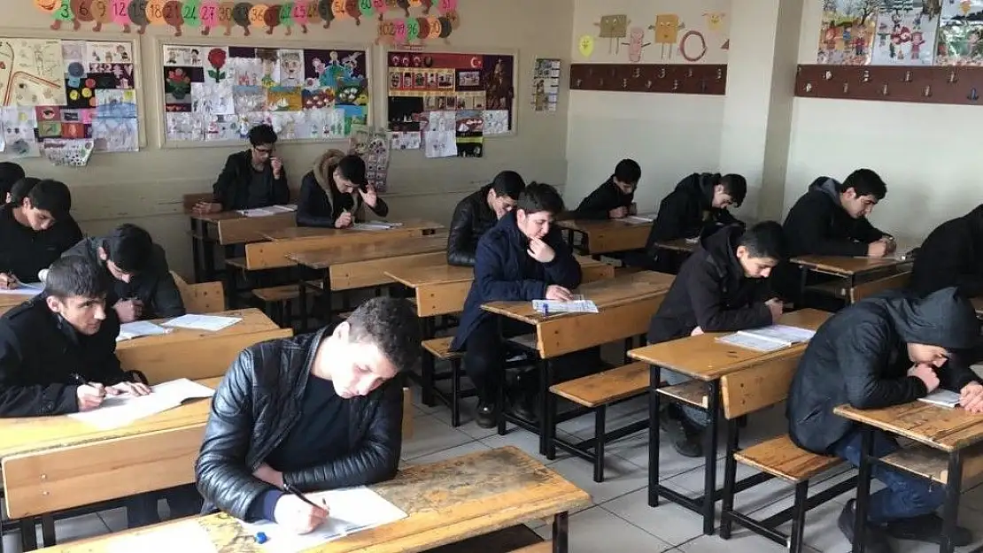 'Kahta ilçesinde Siyer-i Nebi Sınavı yapıldı'