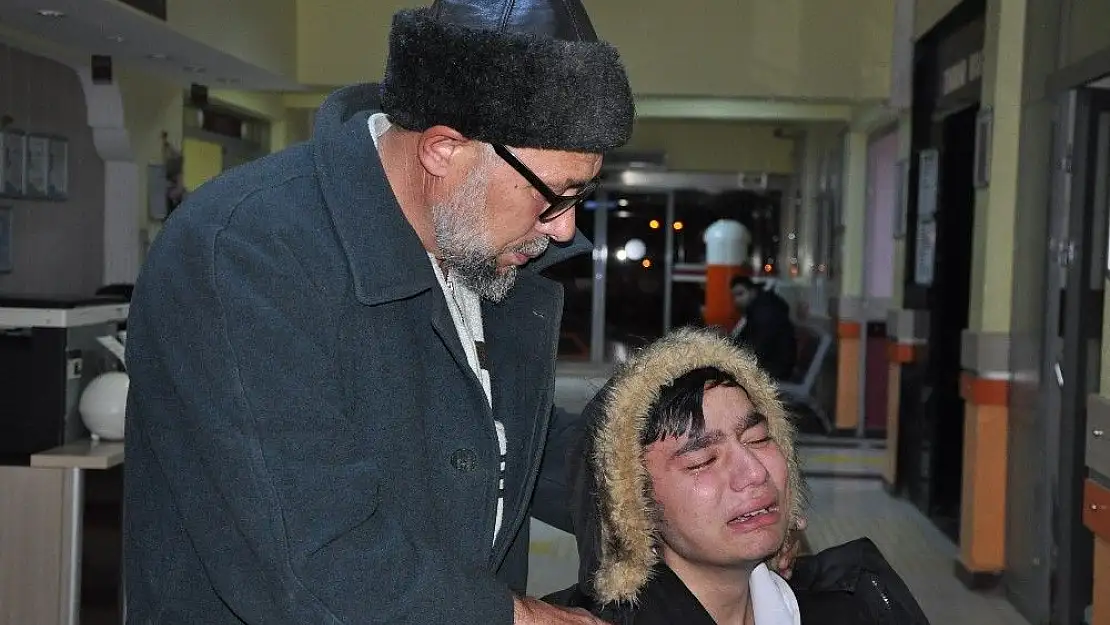 'İmkansızlık nedeniyle ameliyat olamayan crohn hastası çocuk ölümü bekliyor'
