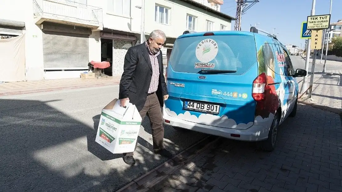 'Yeşilyurt Belediyesi `Taziye Paketi´ projesiyle vatandaşların acısını paylaşıyor'
