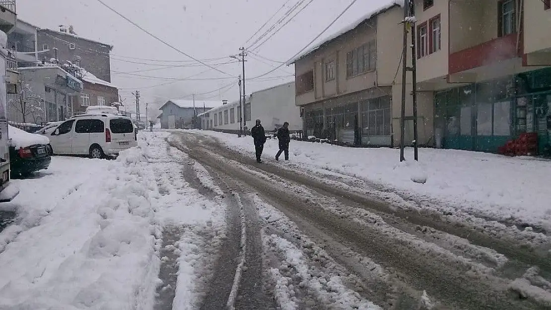 'Çelikhan ve Gerger´de okullar 1 gün tatil'