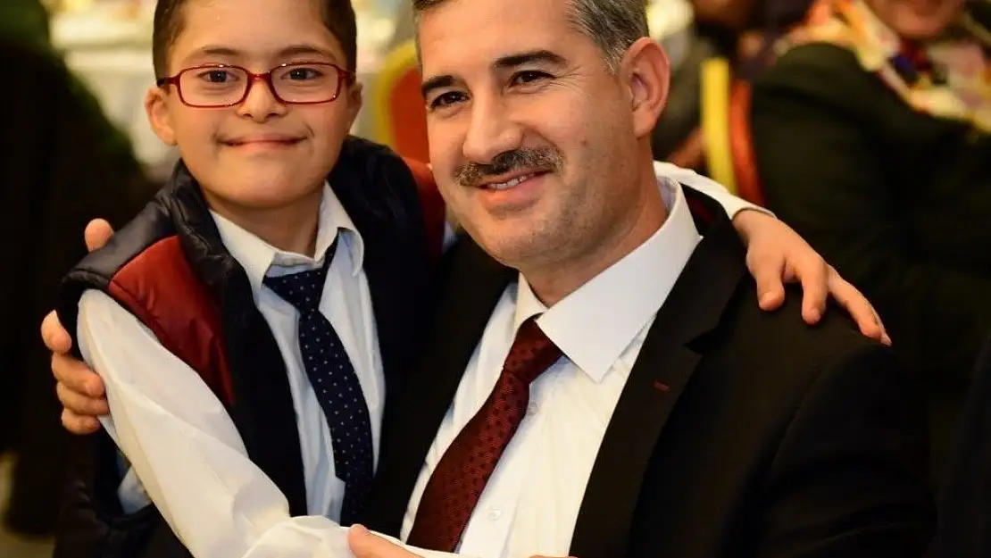 'Yeşilyurt Belediye Başkanı Çınar´dan yeni yıl mesajı'