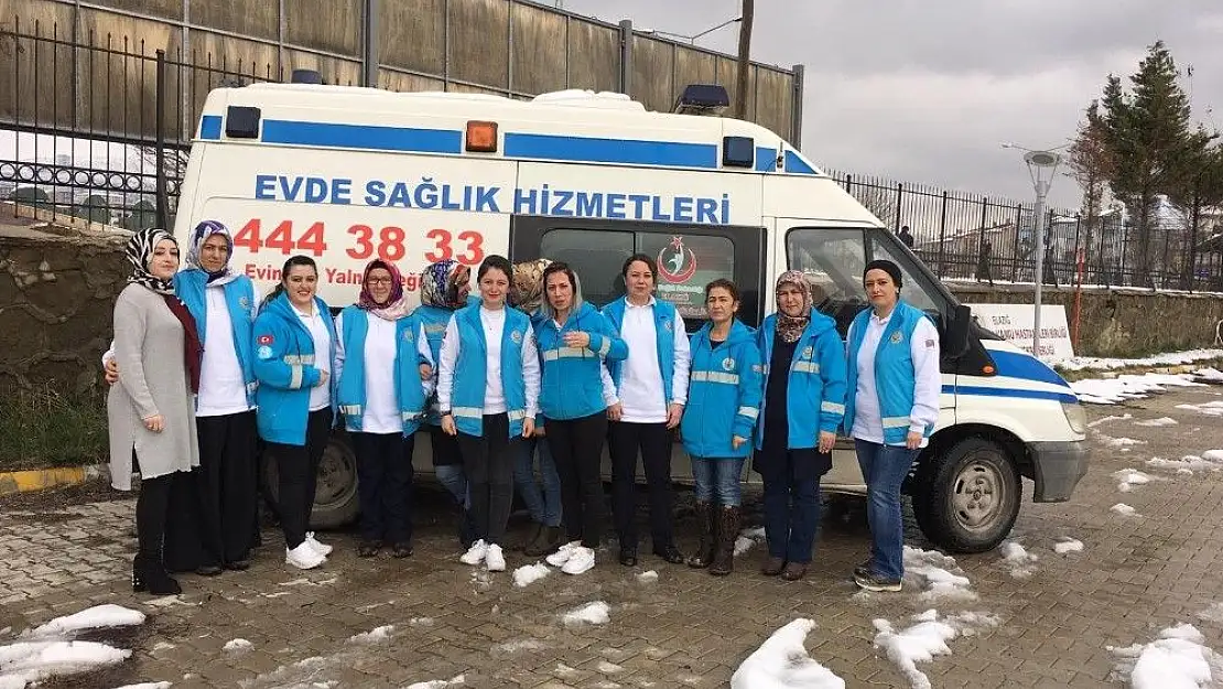 'Elazığ´da 4 bin kişiye evde sağlık hizmeti'