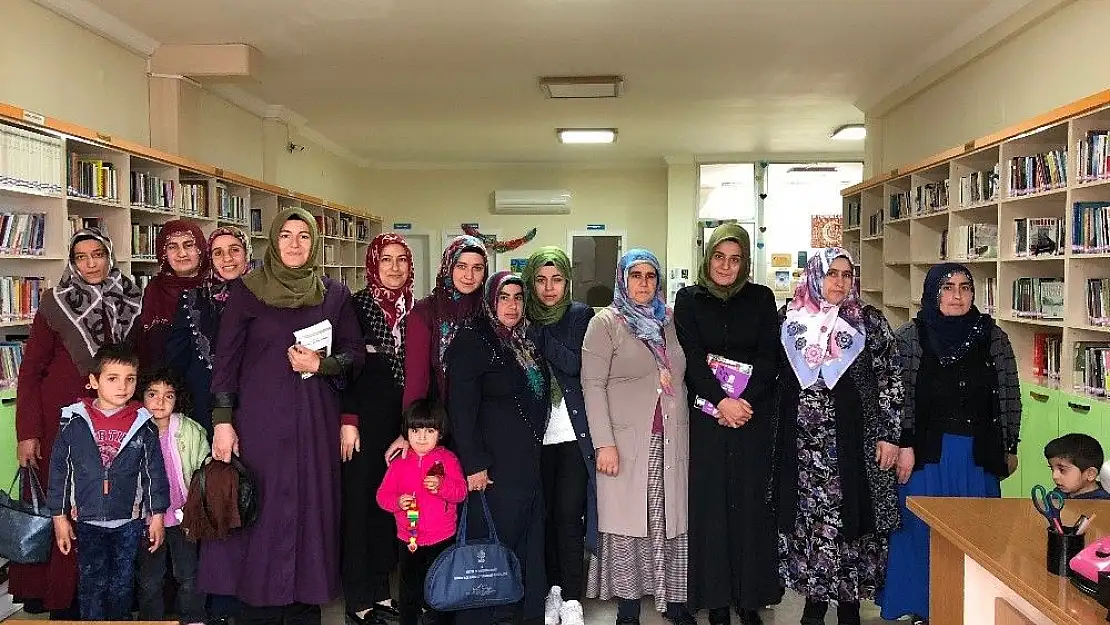 'Kursiyerler bir günü kütüphanede geçirdi'