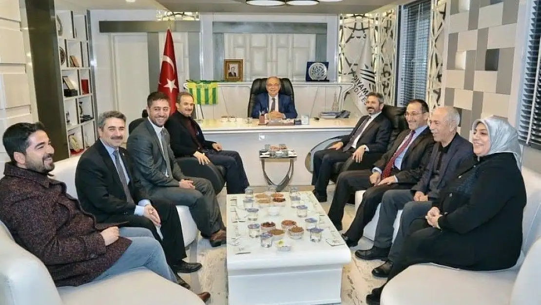 'AK Parti teşkilatından Başkan Kutlu´ya ziyaret'