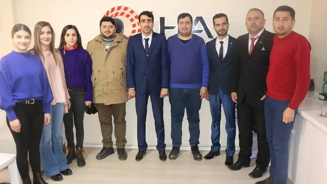'Voleybol hakemleri ve temsilcilerinden İHA´ya ziyaret'