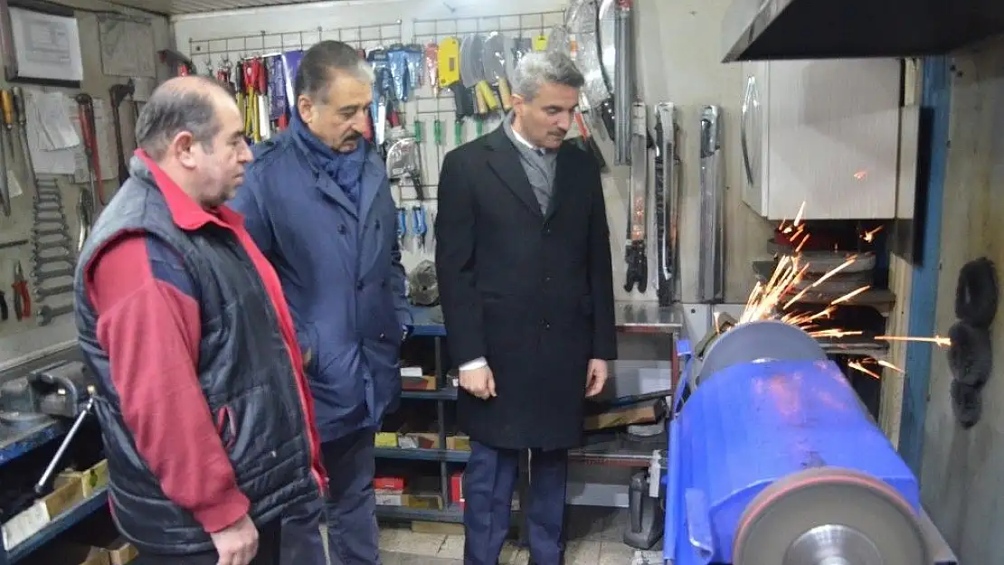 'Vali Baruş esnafı ziyaret etti'
