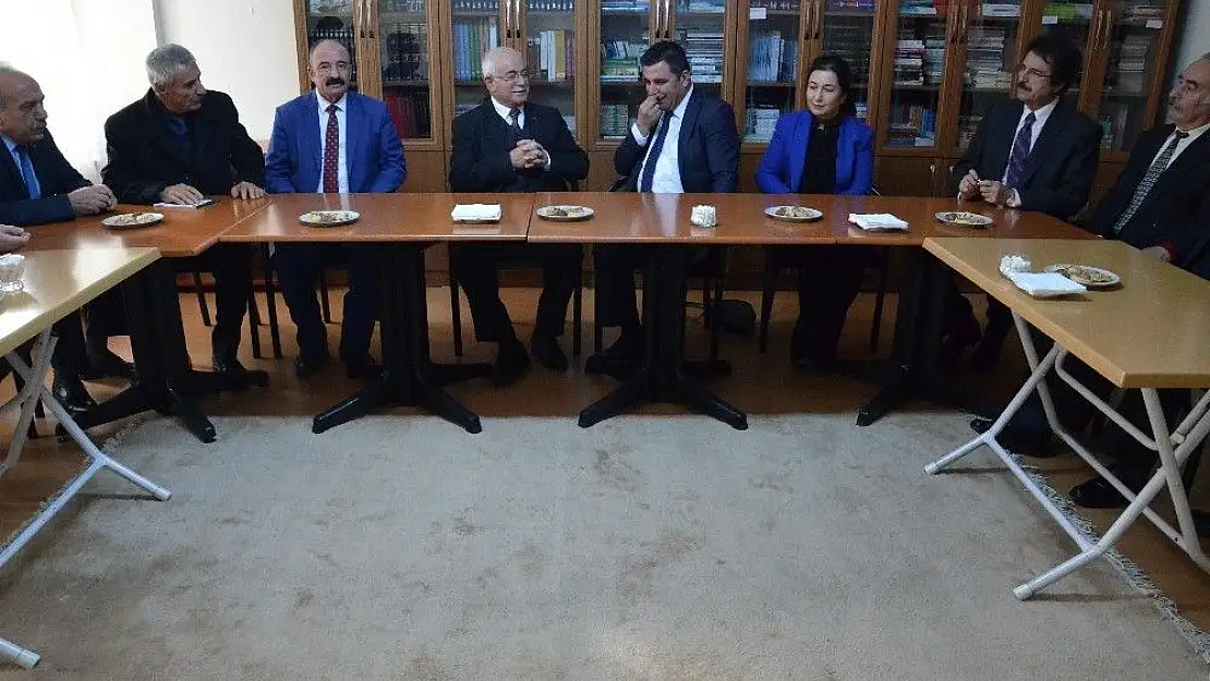 'CHP´li Gökçe, gezilerini sürdürüyor'