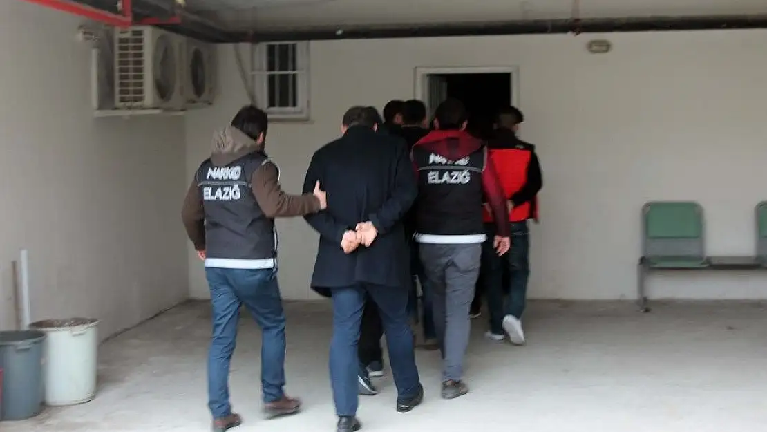 'Elazığ´da uyuşturucu operasyonu: 6 şüpheli adliyeye sevk edildi'