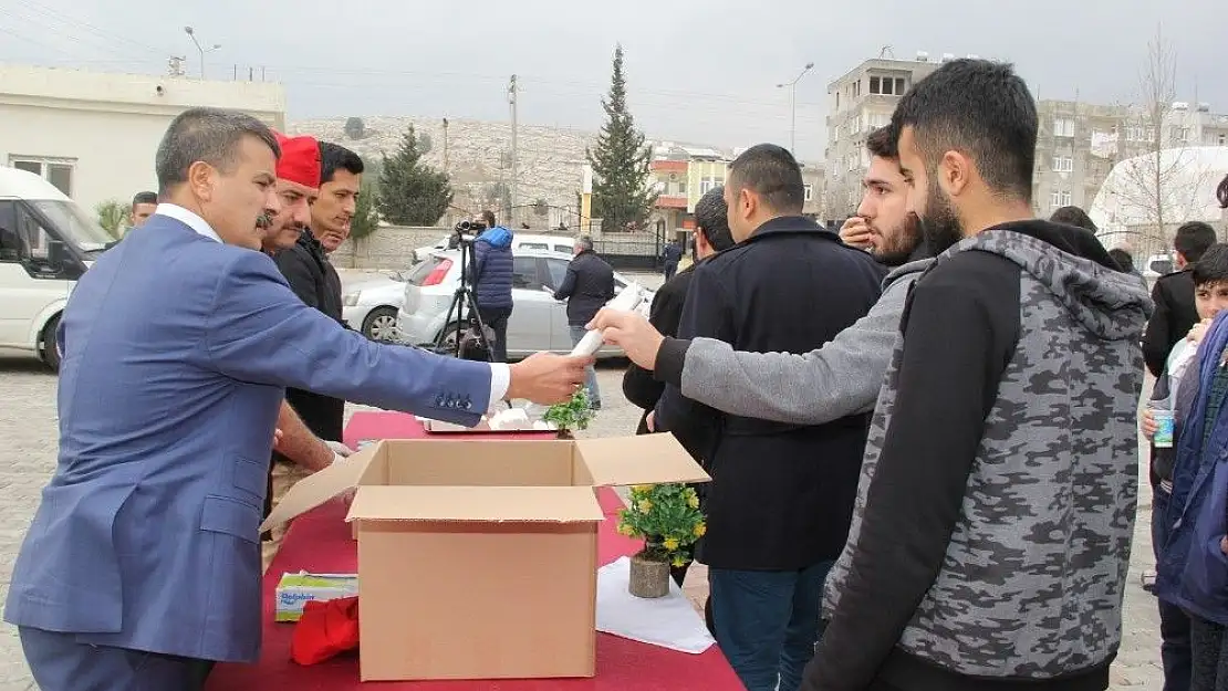 'Gaffar Okkan ve şehitler için çiğköfte dağıtıldı'