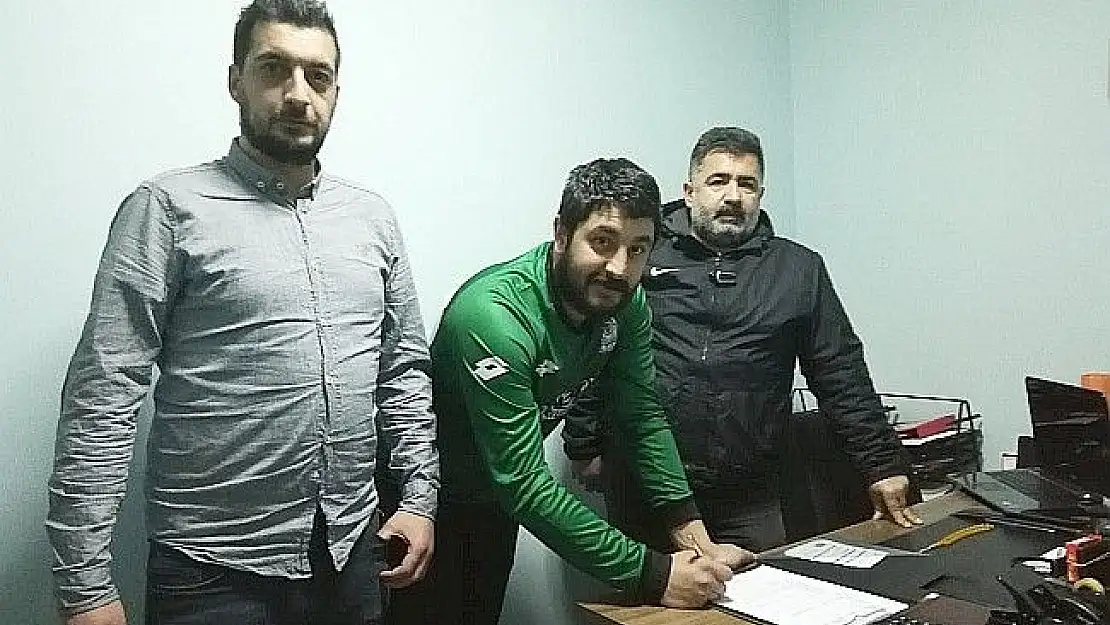'İdmanyurdu kaleci Önder Biçer´i kadrosuna kattı'