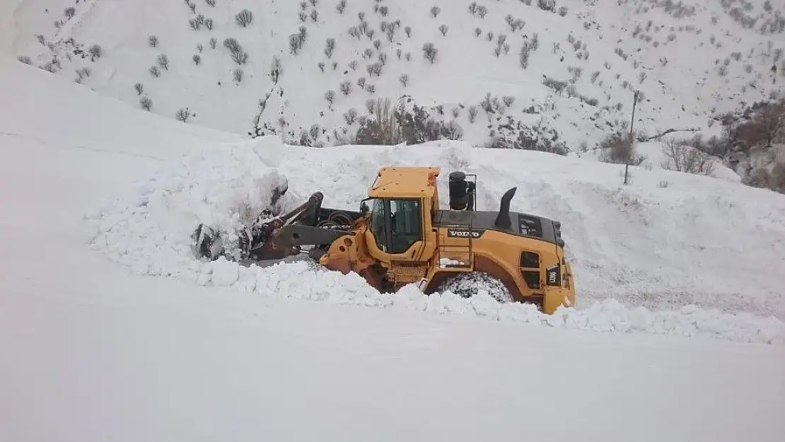 'Sincik´te yollar yine kapandı'
