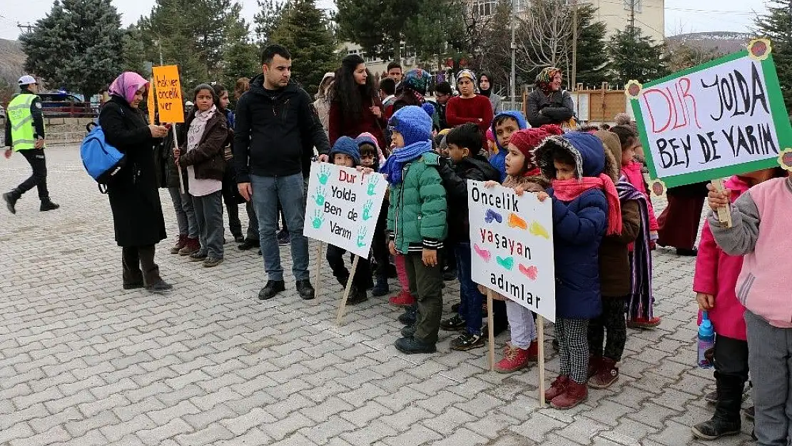 'Malatya´nın ilçelerinde `Yaya Öncelikli Trafik´ etkinliği'