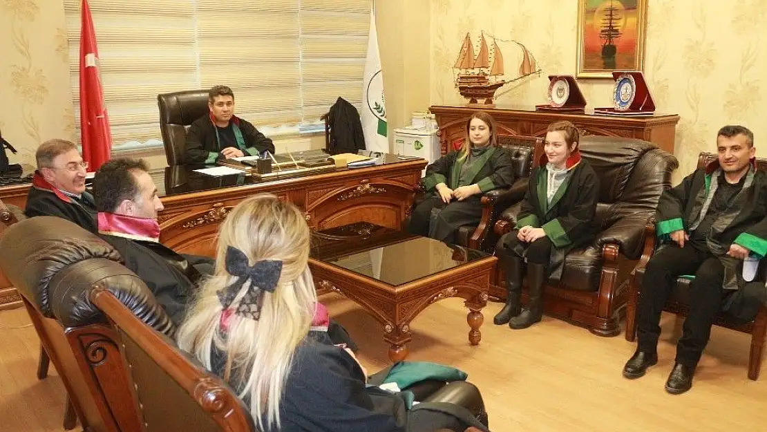'Mahkemede sözlü saldırıya uğrayan avukatlar için açıklama yapıldı'