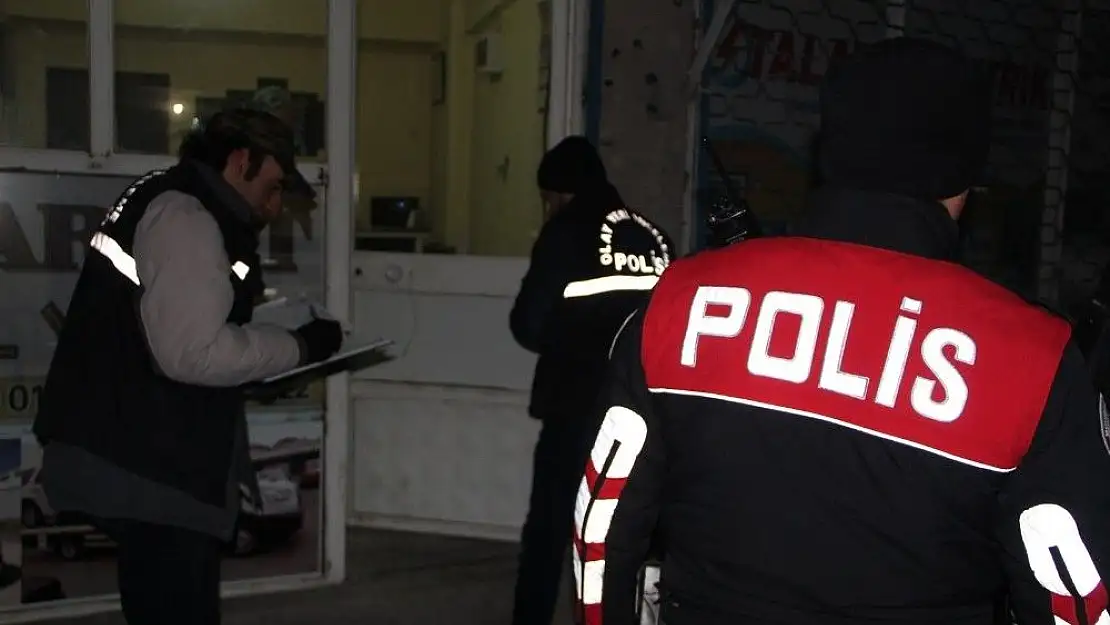 'Kavga sırasında kendini vurdu'