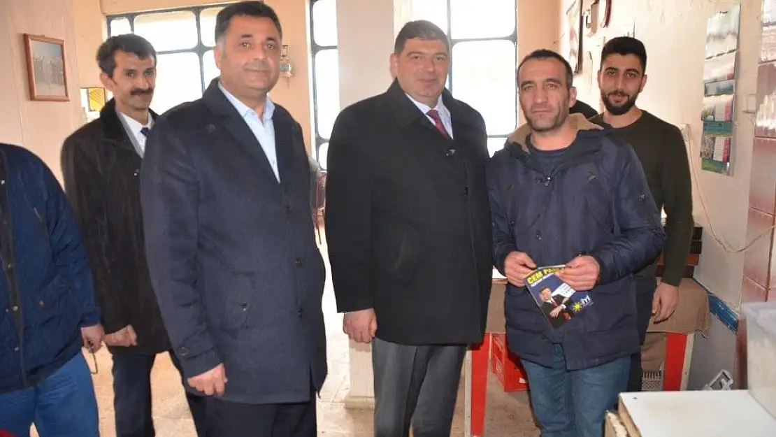 'İYİ Partili Parlak vatandaşın sorununa ortak oldu'