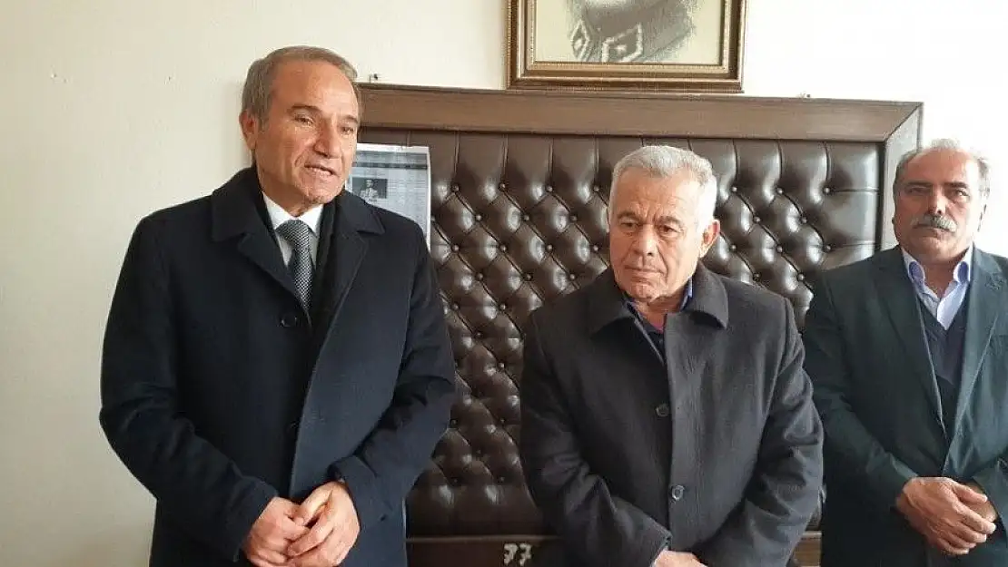 'Başkan Kızıldaş Arguvan Muhtarlar Derneğini ziyaret etti'