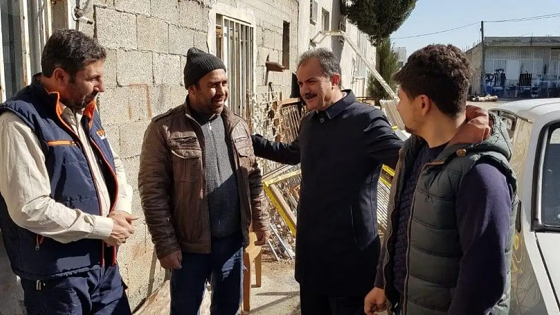 'Süleyman Kılınç marangoz esnafıyla bir araya geldi'