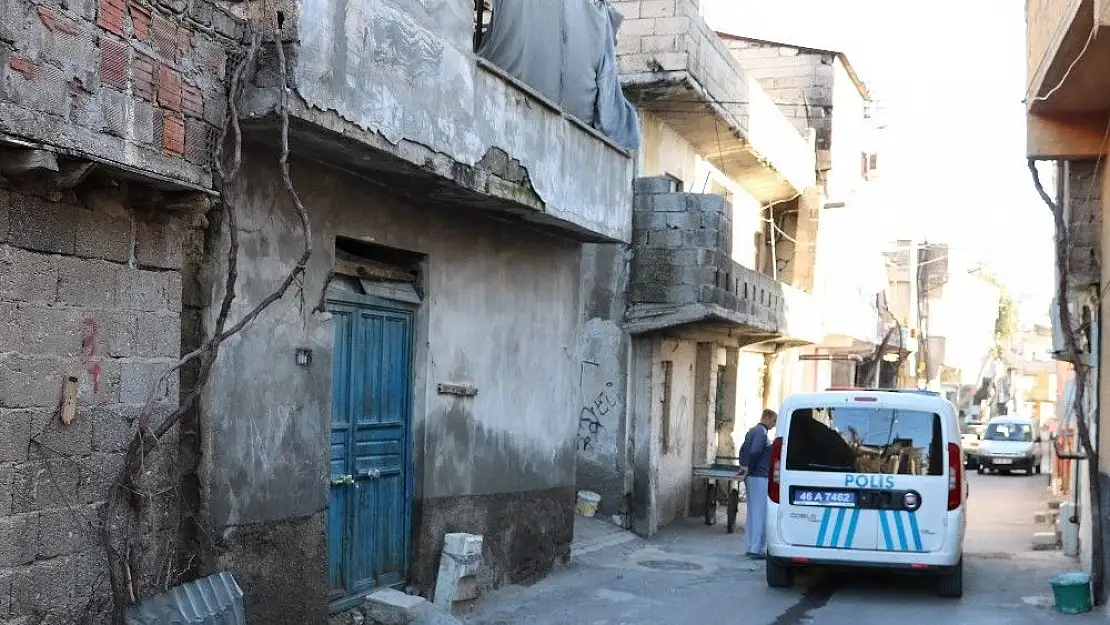 '2 aylık bebeğin yanarak can verdiği eve girişler kapatıldı'