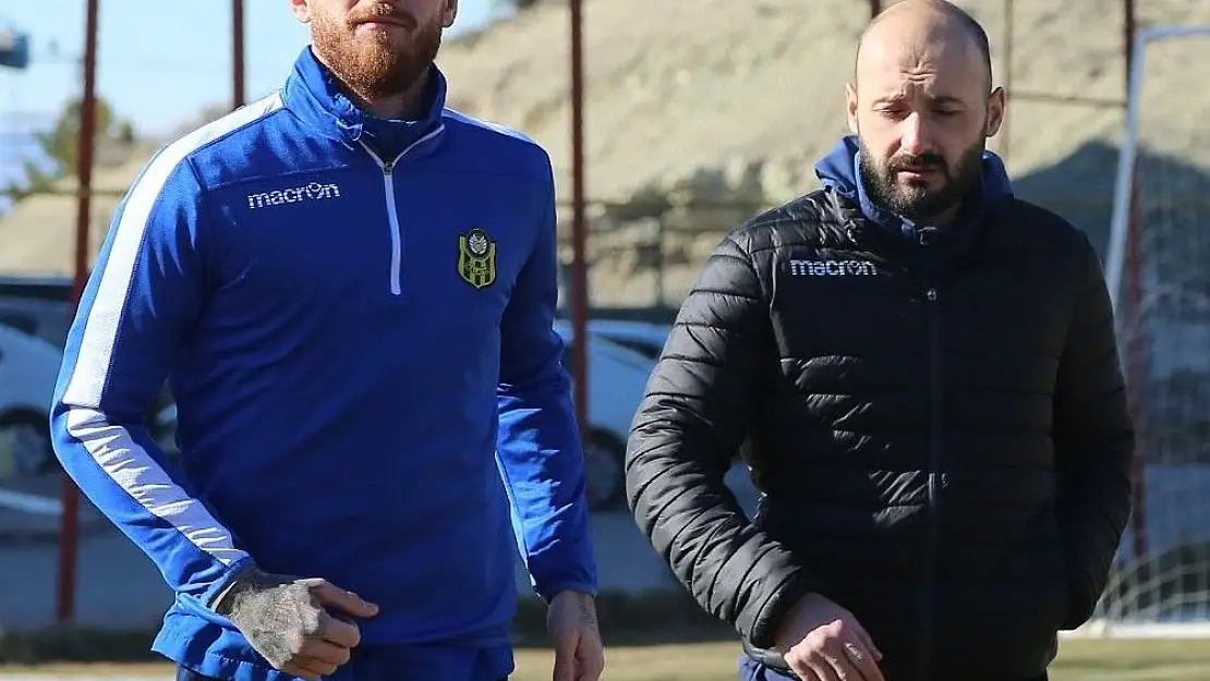 'E.Yeni Malatyaspor´da Ömer Şişmanoğlu şoku'