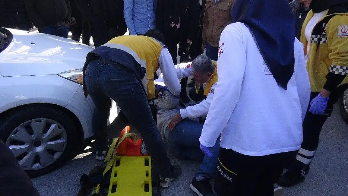 'Otomobil yayaya çarptı: 1 Yaralı'