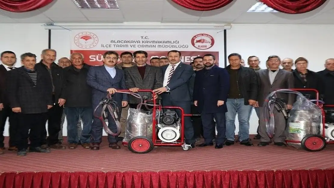 'Elazığ´da üreticilere süt sağma makinesi dağıtıldı'