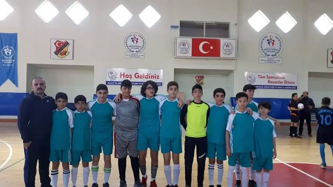 'Futsalda, Özel İbrahim Yücel başarısı'