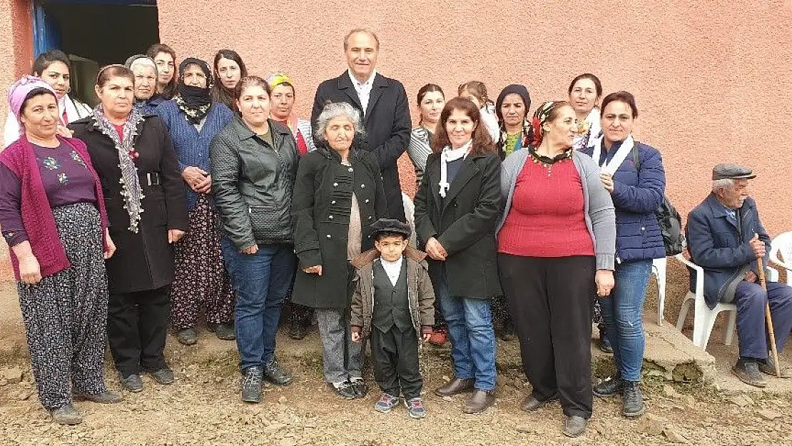 'Kızıldaş Göçeruşağı Mahallesini ziyaret etti'