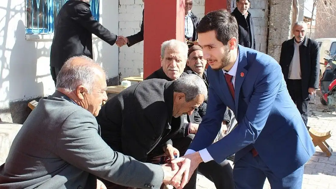'Üniversite öğrencisi, başkan adayı oldu'