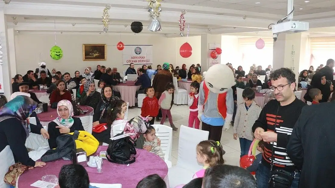 'Çölyak hastaları düzenlenen etkinlikte bir araya geldi'