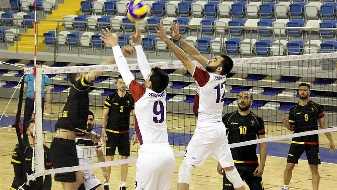 'Voleybol 2. Lig yarı final müsabakaları sona erdi'