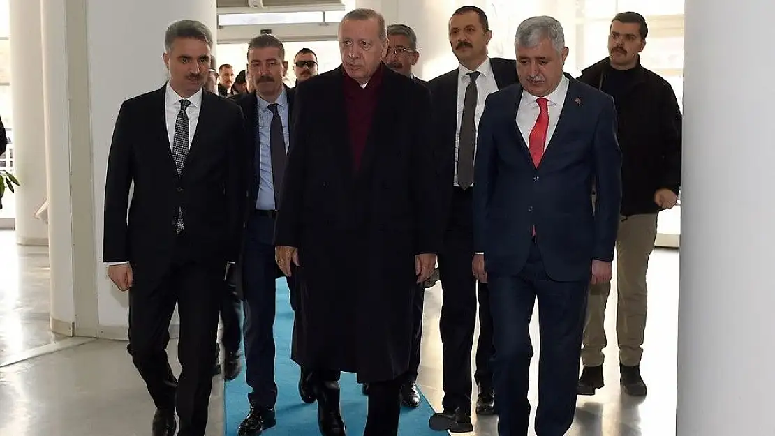'Cumhurbaşkanı Erdoğan´dan Büyükşehir Belediyesine ziyaret'