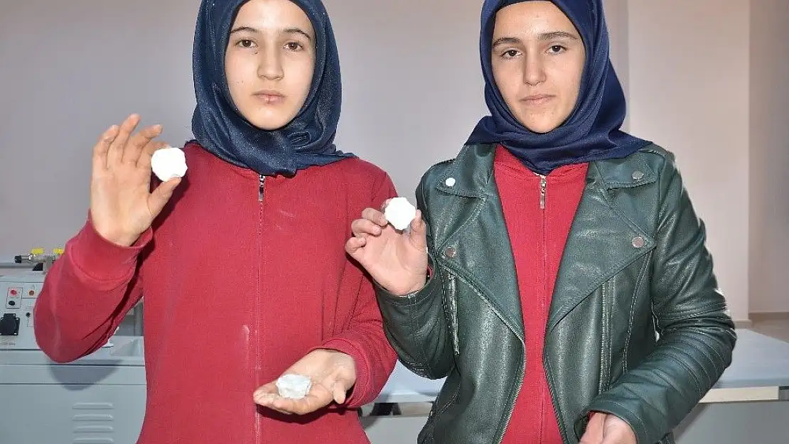 'Odun külü ile dağ kekiği suyundan organik tablet deterjan ürettiler'