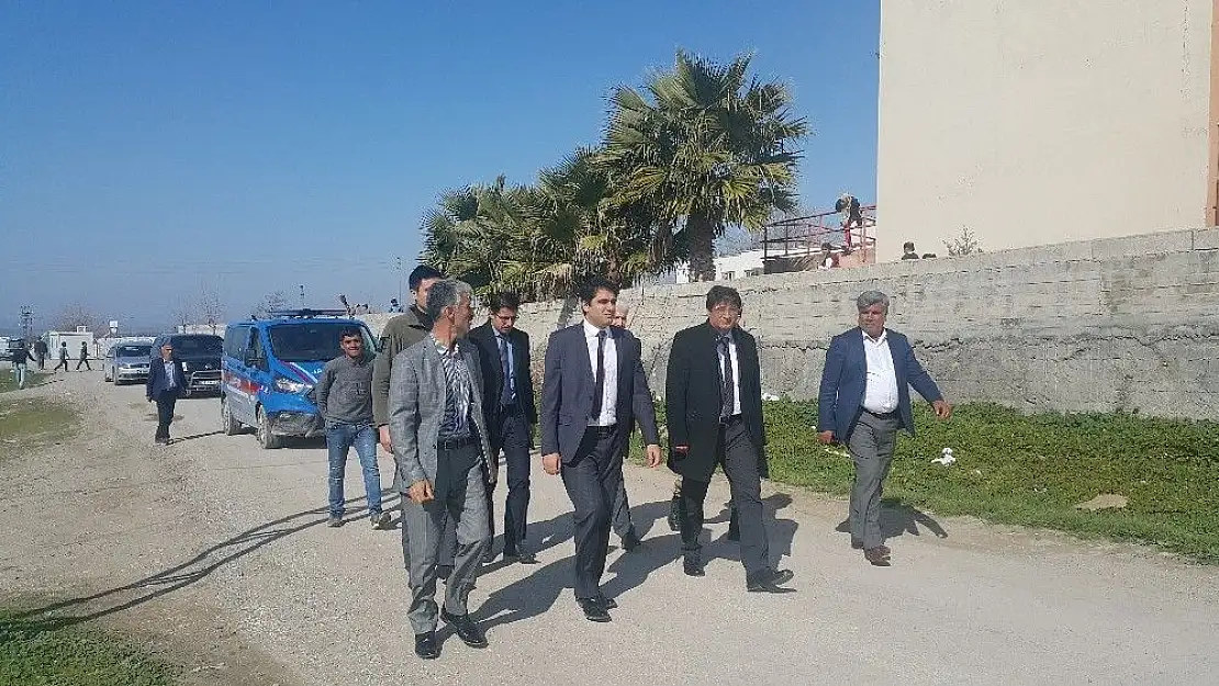 'Samsat Kaymakamı Yıldız köy gezilerini tamamladı'