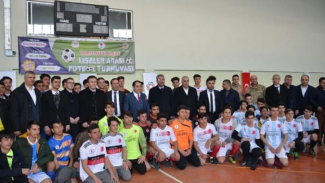 'Darende´de liselerarası futbol turnuvası yapıldı'