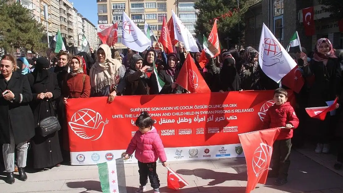 'Elazığ´da STK´lar Suriyeli kadın ve çocuklar için bir araya geldi'