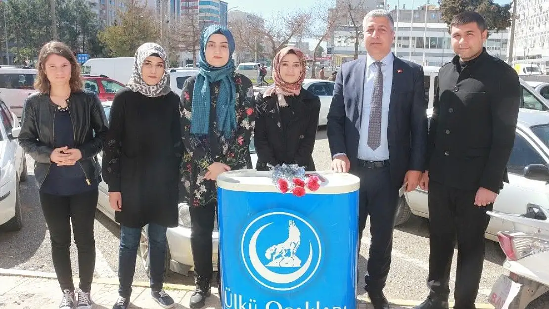 'Ülkü ocakları başkanlığı kadınların Kadınlar Gününü kutladı'