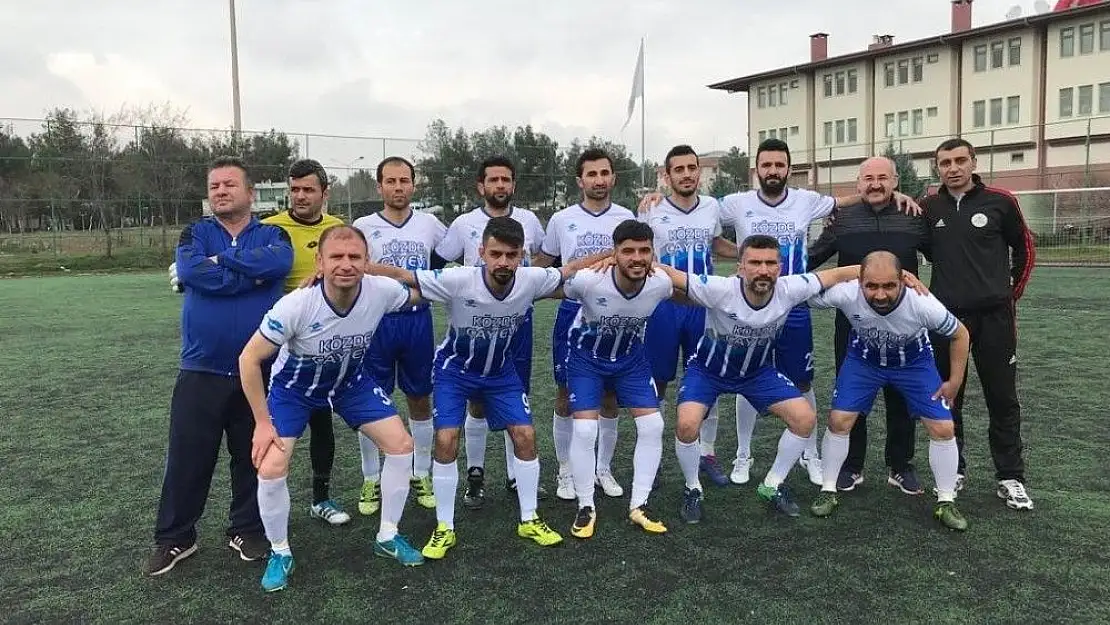 'İşitme engelliler İstanbul´dan 1 puanla döndü'