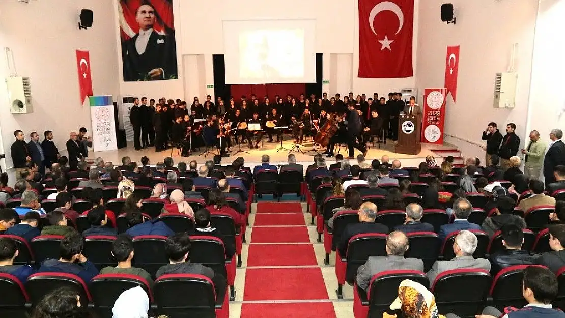 'İstiklal Marşı´nın Kabulü kutlandı'