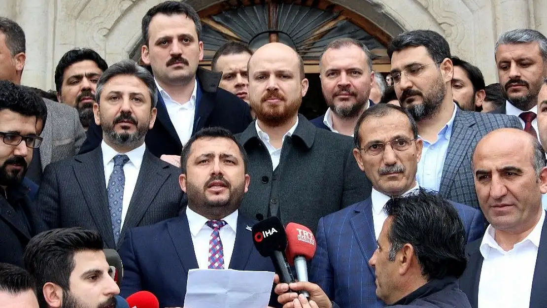 'Bilal Erdoğan Yeni Zelanda´daki saldırıda ölenler için gıyabi cenaze namazına katıldı'