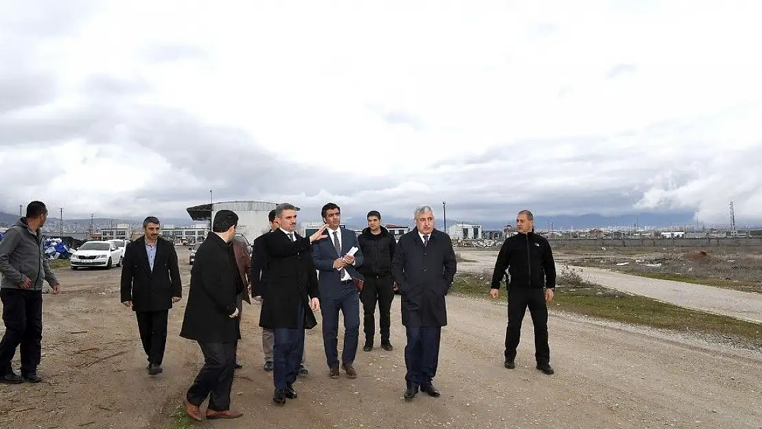 'Vali Baruş, Büyükşehir yatırımlarını inceledi'