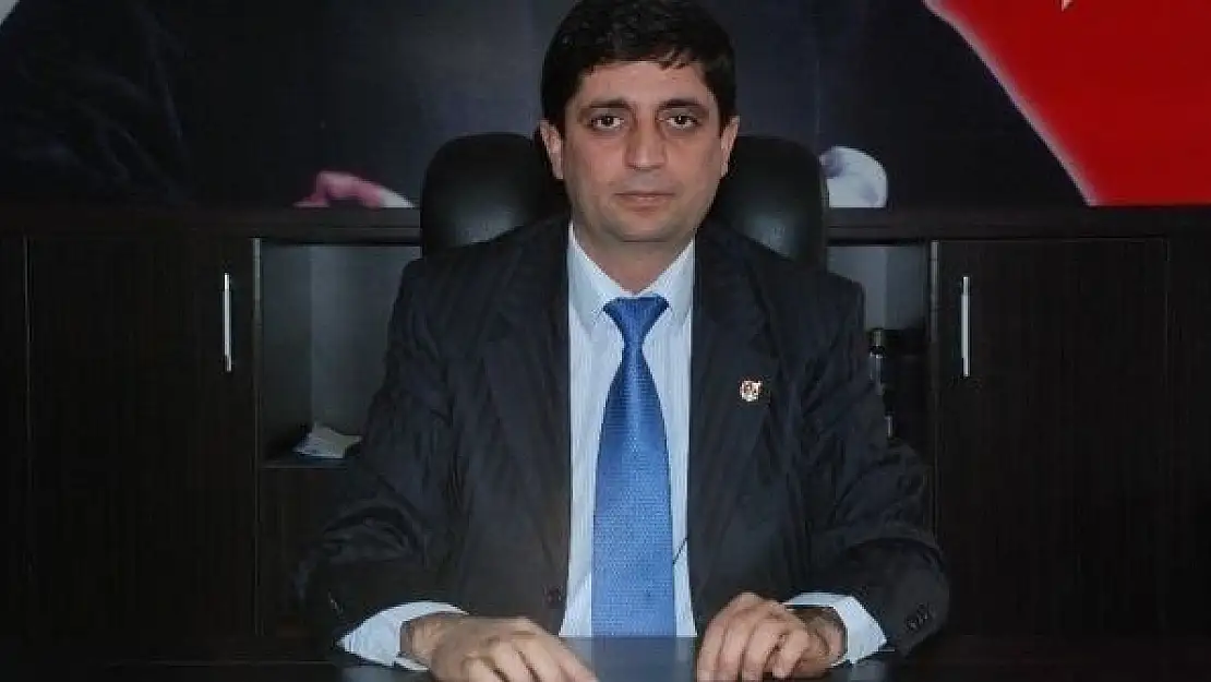 'Aslan Çanakkale Zaferini kutladı'