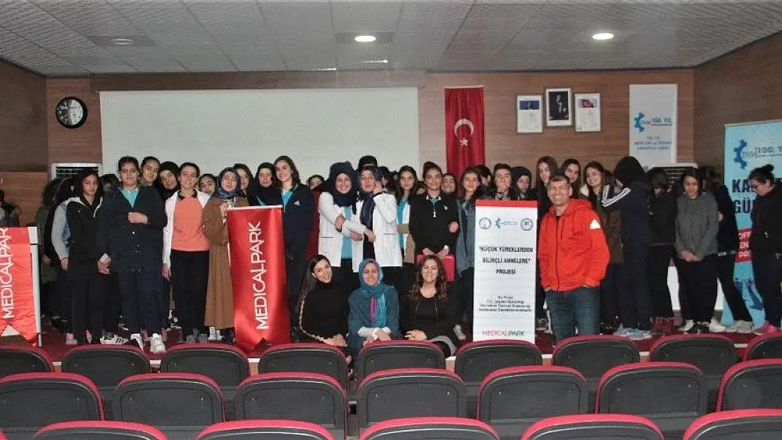 'Elazığ´da `Küçük Yüreklerden Bilinçli Annelere´ Projesi'