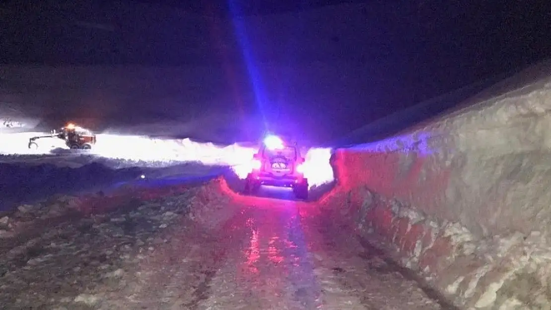 'Hastaya paletli ambulans yetişti'