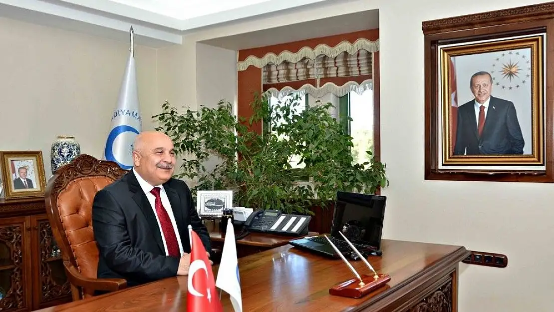 'Rektör Gönüllü Çanakkale Zaferini kutladı'