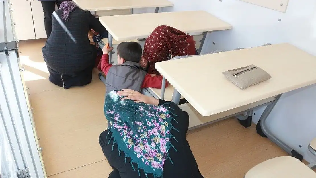 'Vatandaşlara deprem eğitimi verildi'