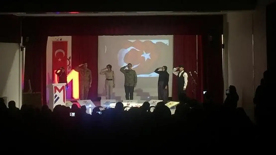 'Mercan Kolejinde 18 Mart etkinliği'