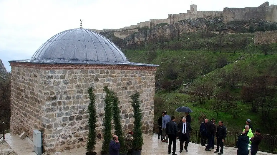 '450 yıllık mescitte 119 yıl aradan sonra ilk namaz kılındı'