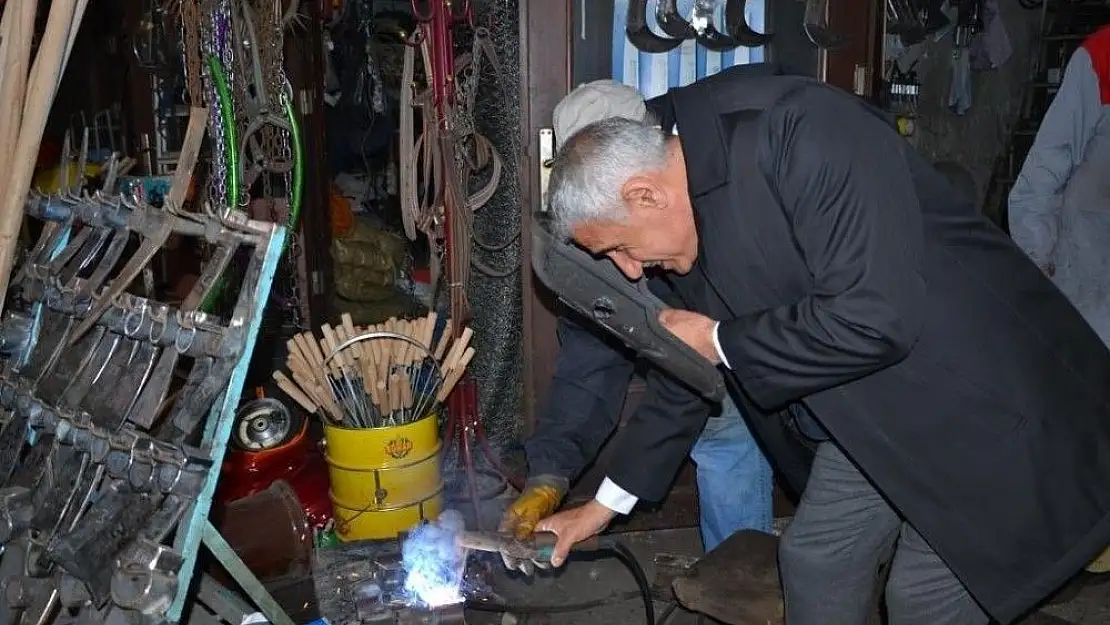 'Güder ve Tüfenkci Bakırcılar Pazarı´nda'