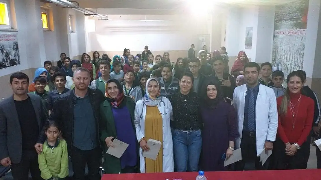 'Kariyer Günleri Programında öğrencilere tecrübelerini anlattılar'